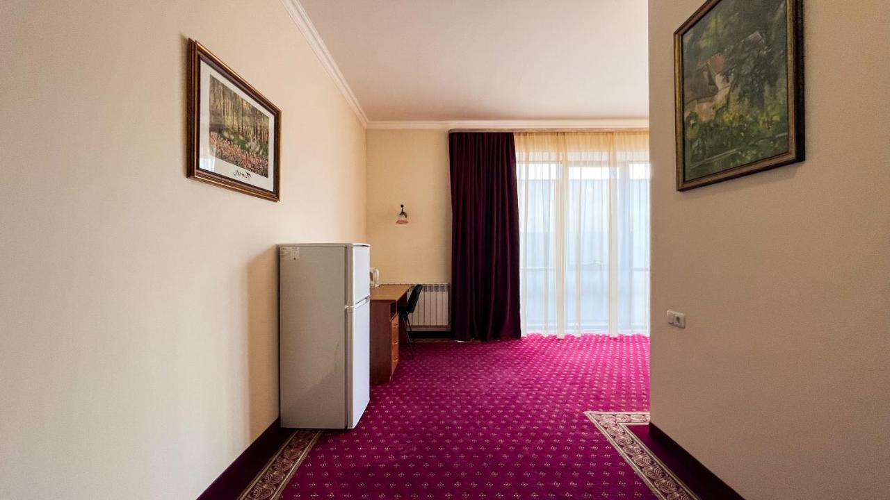 Olympavan Hotel Jerevan Exteriér fotografie